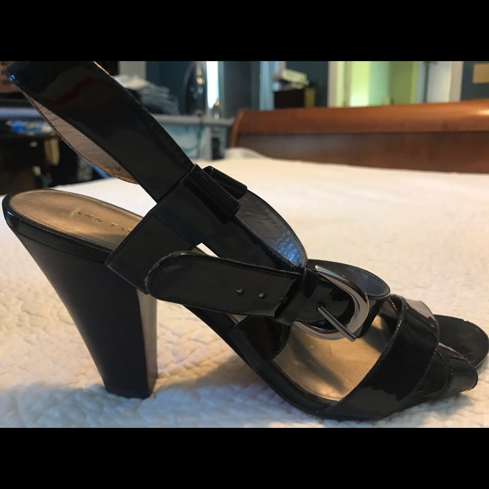 Patent black straps Anne Taylor heels.
